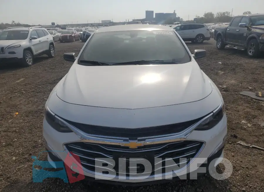 1G1ZB5ST6NF188185 Photo# 5
