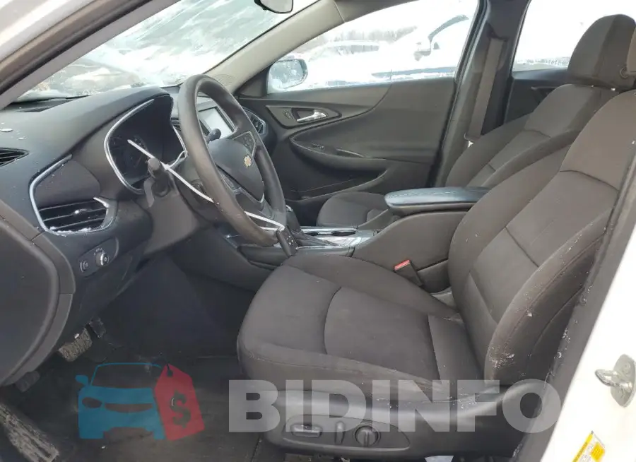 1G1ZD5ST5JF169213 Photo# 7
