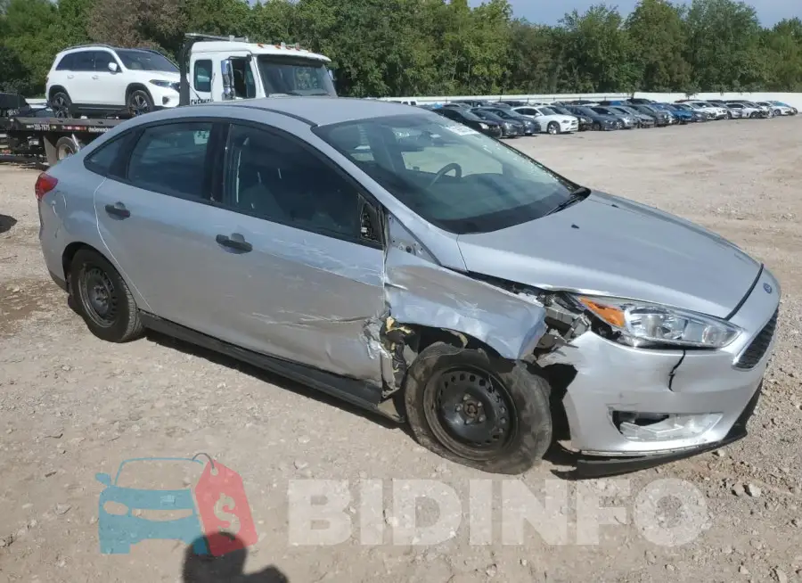1FADP3E21HL235483 Photo# 4