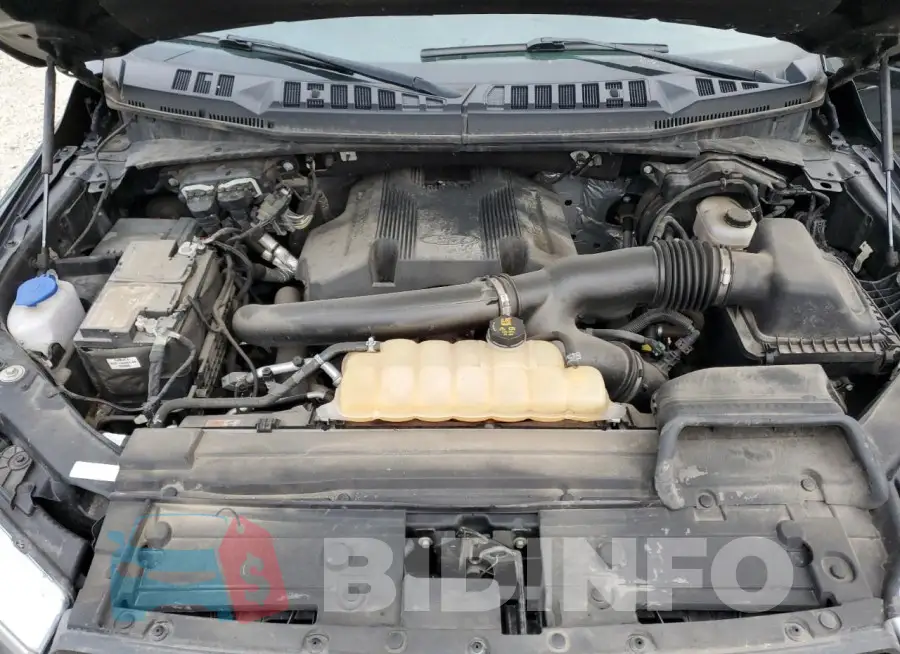 1FTFW1EG9JKF32423 Photo# 11