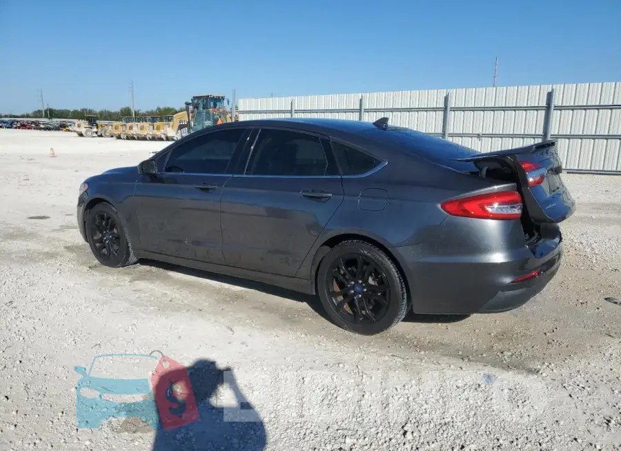3FA6P0HDXKR280841 Photo# 2