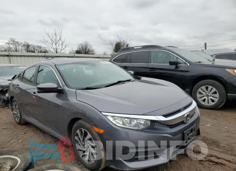 19XFC2F73HE218888 Photo# 4