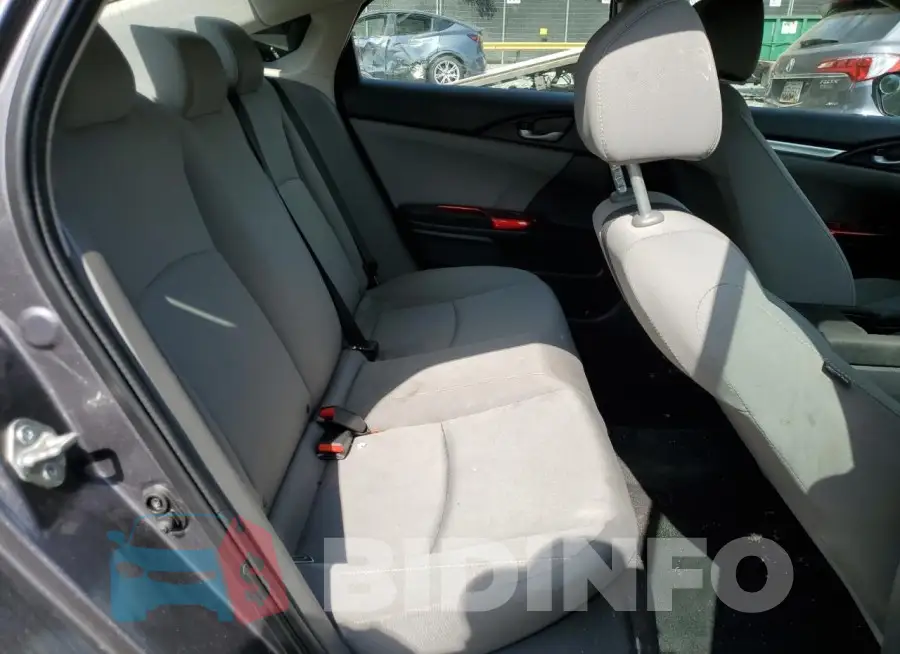2HGFC2F56JH586850 Photo# 10