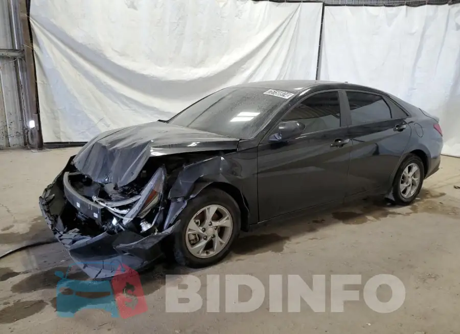 KMHLL4AG0PU530975 Photo# 1