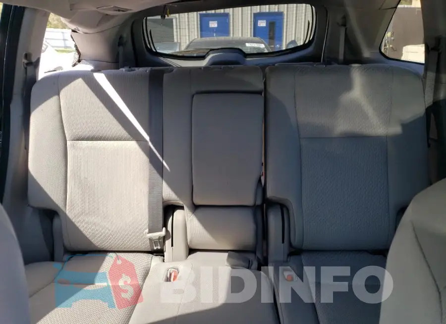 5TDZARFH7JS038801 Photo# 10