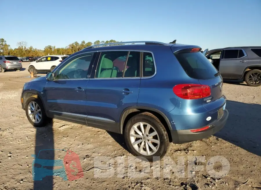 WVGRV7AX9HW503222 Photo# 2