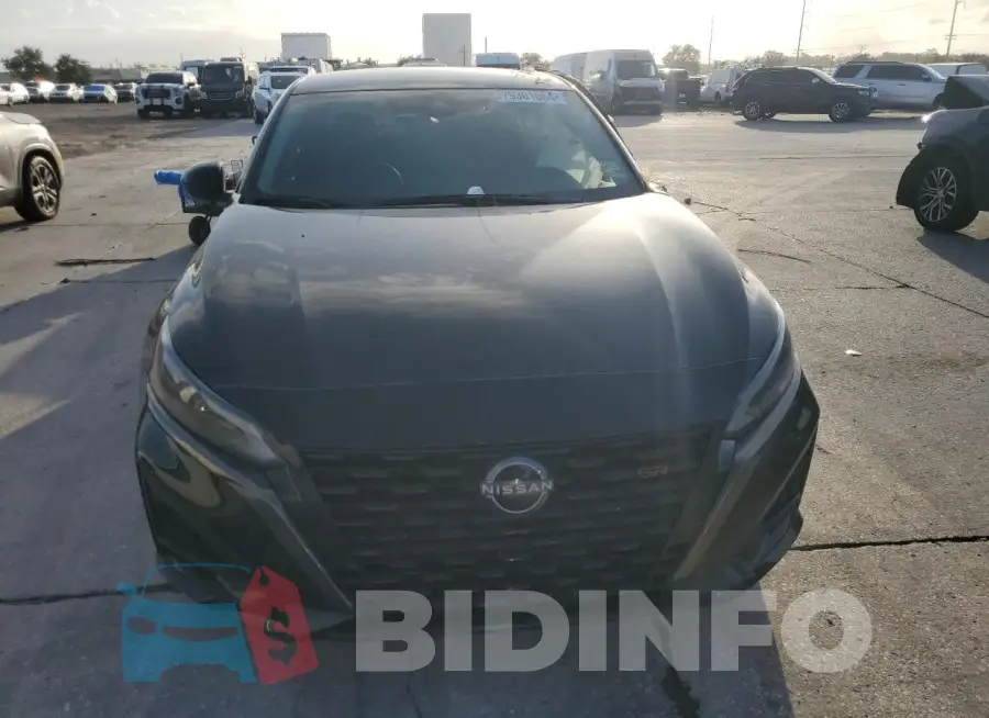 1N4BL4CV2PN398264 Photo# 5