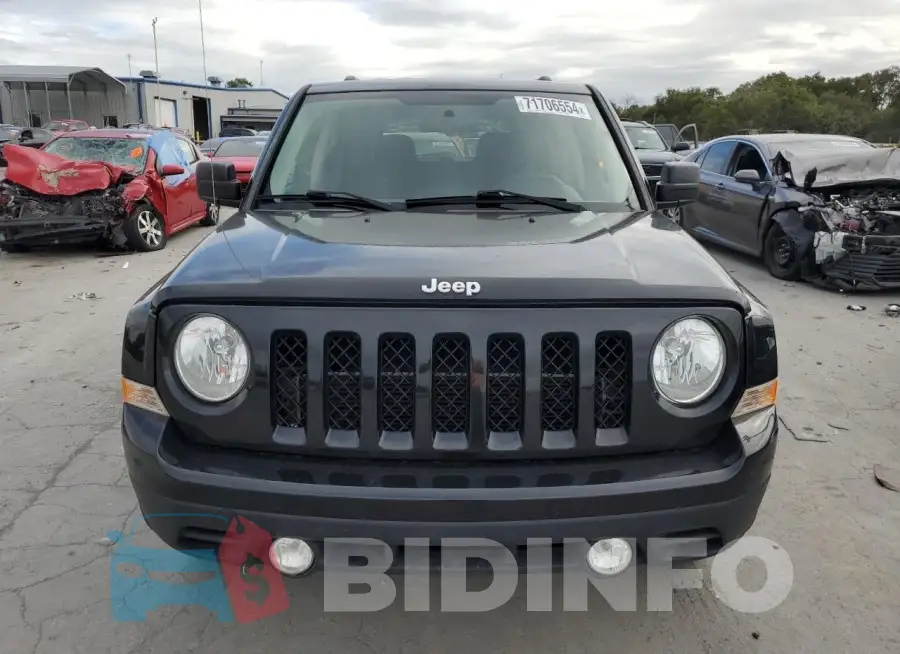 1C4NJPBB7FD185613 Photo# 5