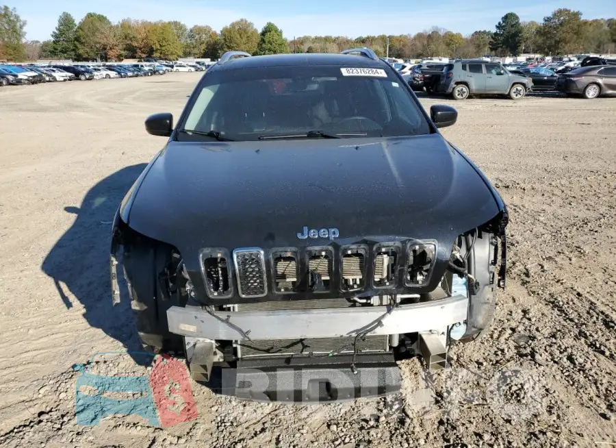 1C4PJLLB1KD275317 Photo# 5