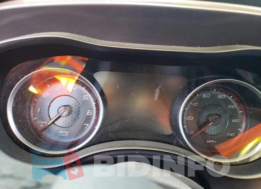 2C3CDXBG4LH152842 Photo# 9