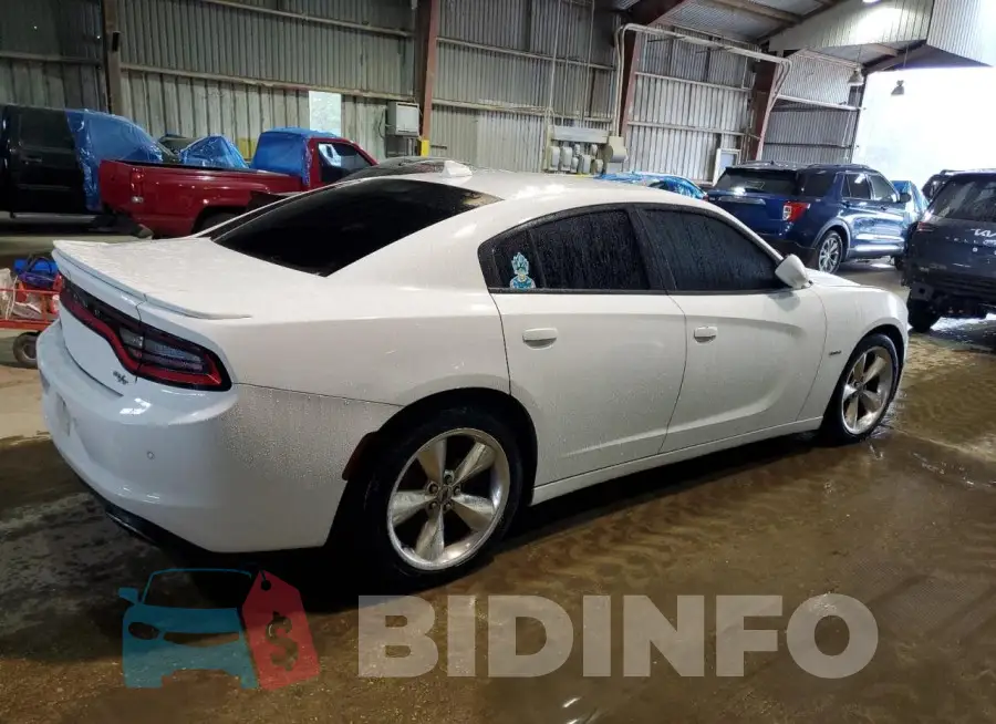 2C3CDXCT2HH537304 Photo# 3