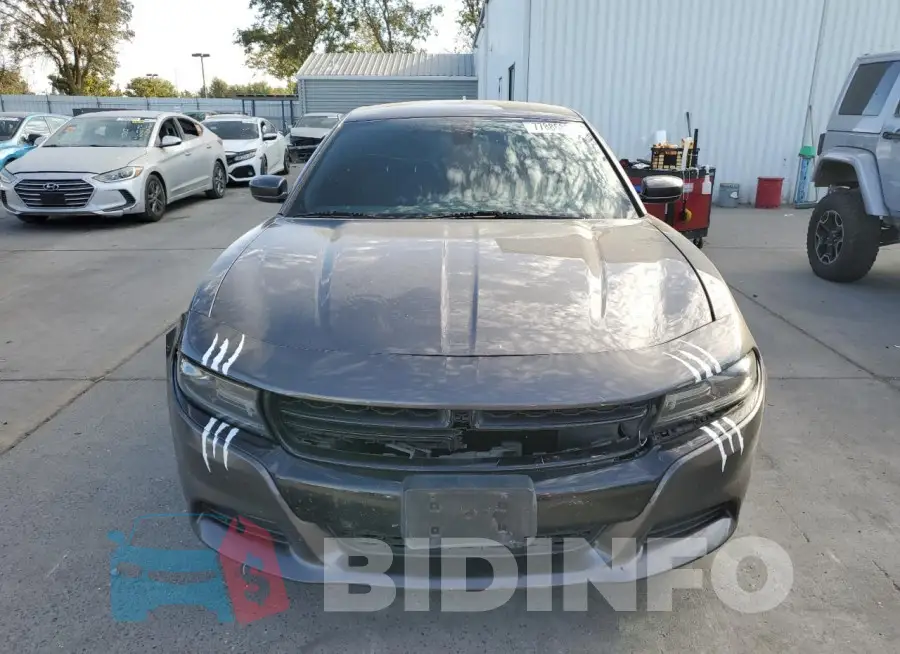 2C3CDXCT6FH753668 Photo# 5