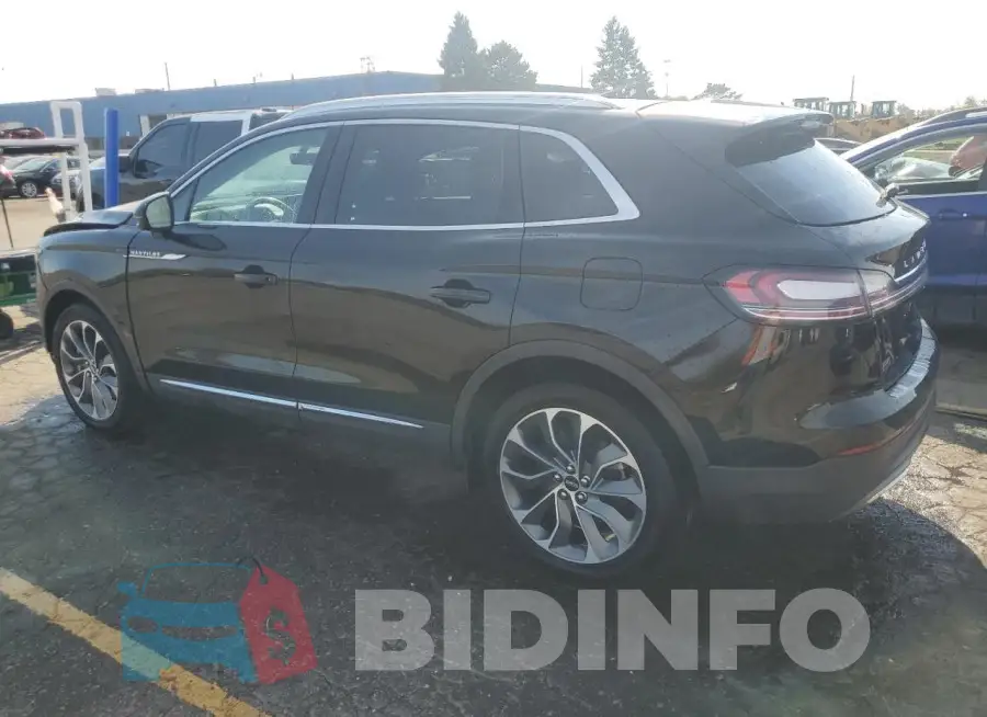 2LMPJ8K95PBL15813 Photo# 2