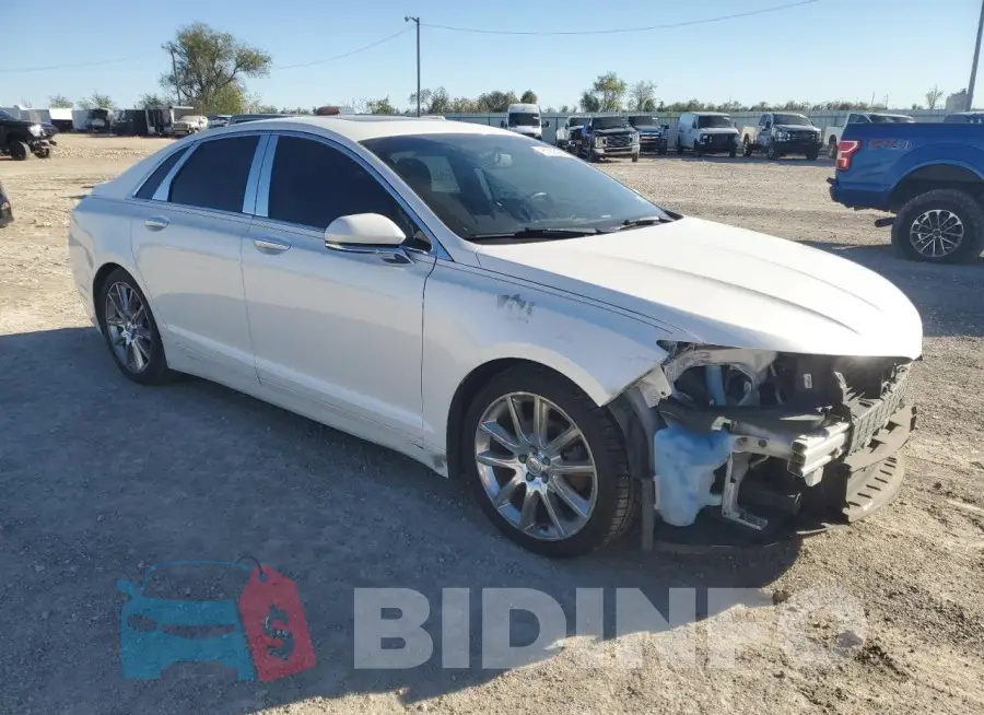 3LN6L2LUXGR616385 Photo# 4