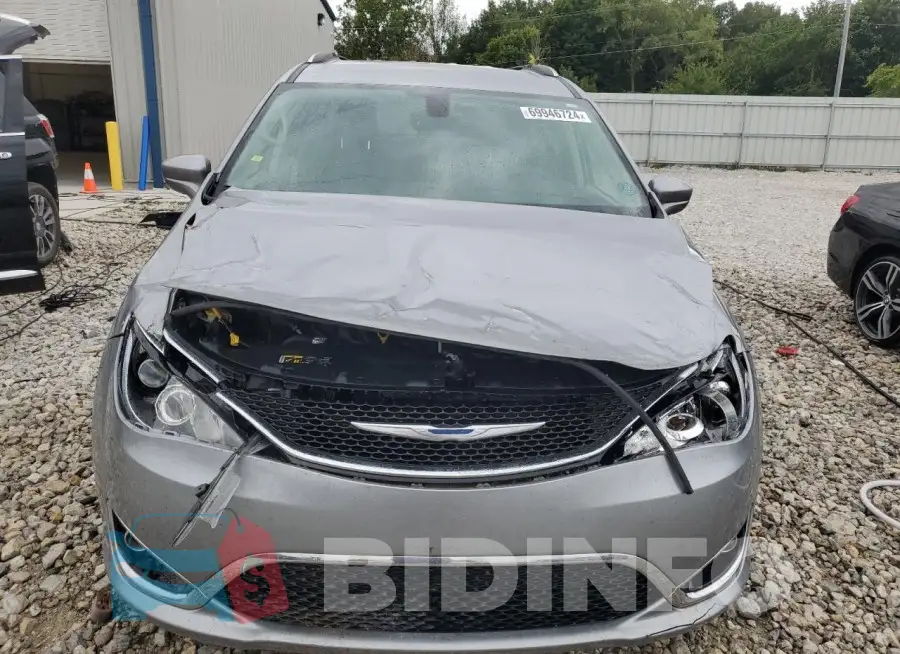 2C4RC1EG5HR504832 Photo# 5