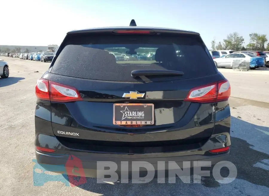 2GNAXHEV9M6113579 Photo# 6