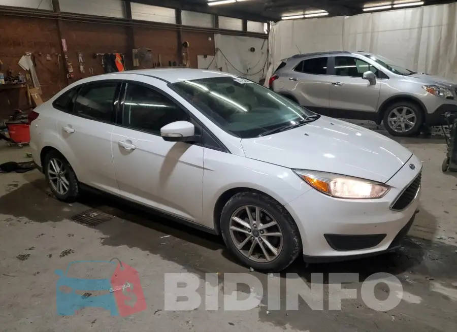 1FADP3F21GL237425 Photo# 4