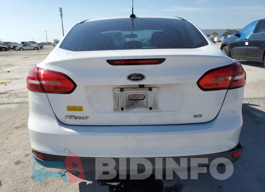 1FADP3F24HL275152 Photo# 6