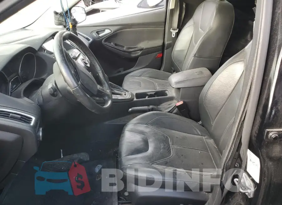 1FADP3J24HL288247 Photo# 7
