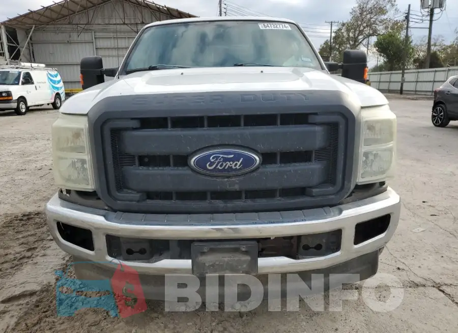1FT8W3B68GEA71092 Photo# 5