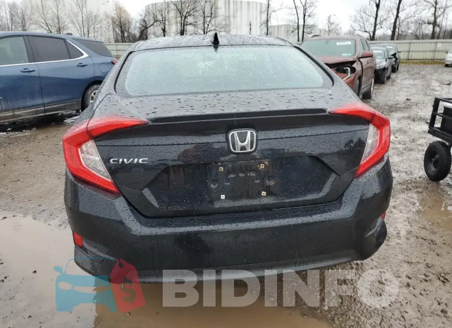 19XFC1F34HE211083 Photo# 6
