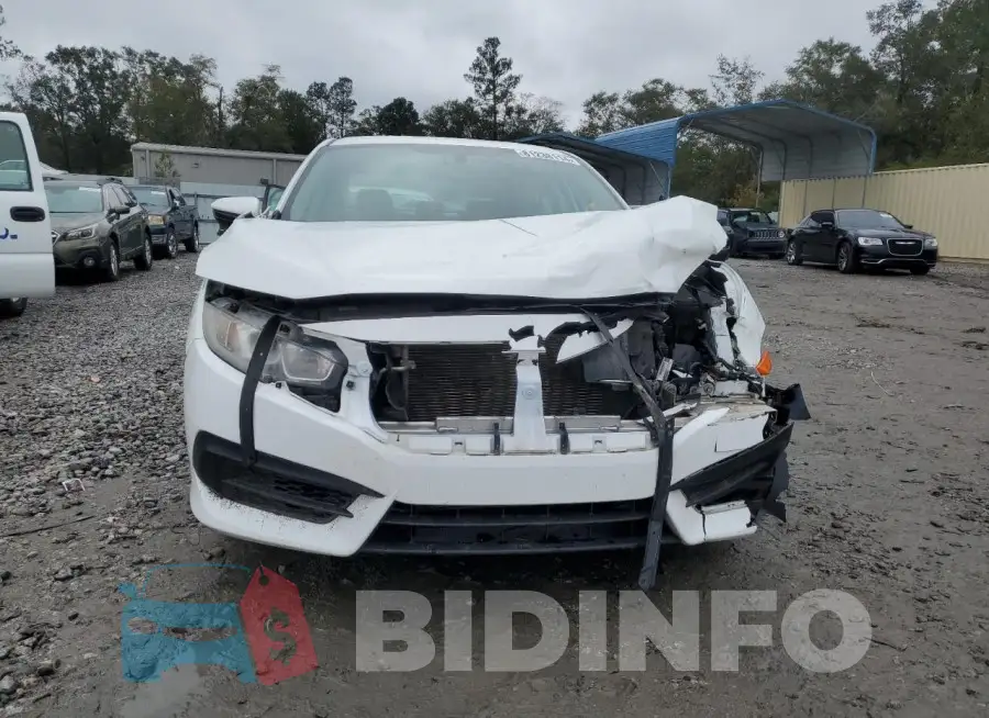 19XFC2F55HE060777 Photo# 5