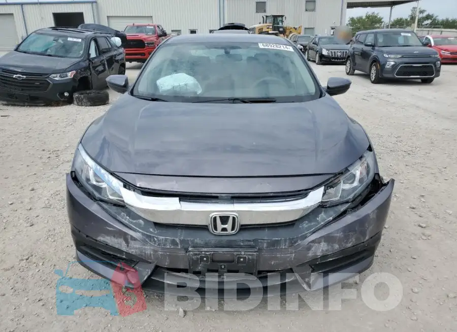 19XFC2F58HE058599 Photo# 5