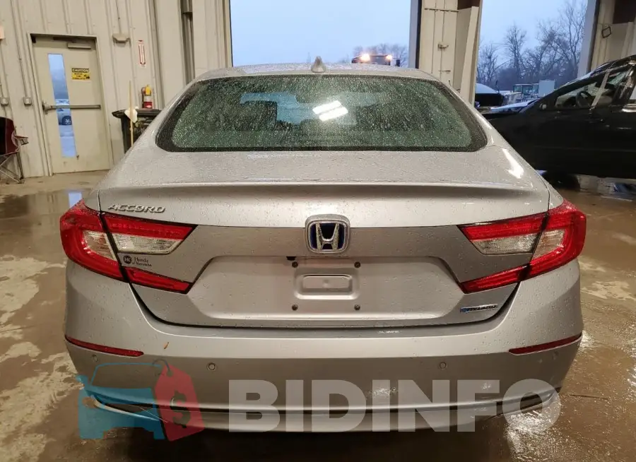 1HGCV3F54MA013211 Photo# 6