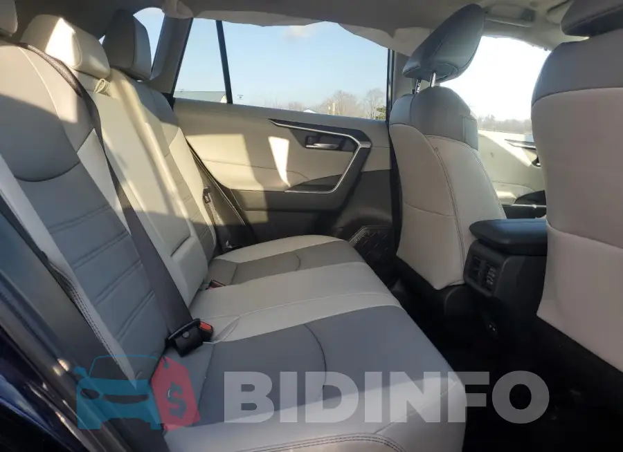 2T3A1RFV1PW341678 Photo# 11