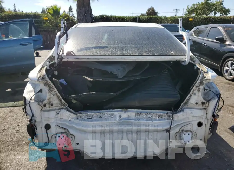 4T1B11HK5JU608023 Photo# 6