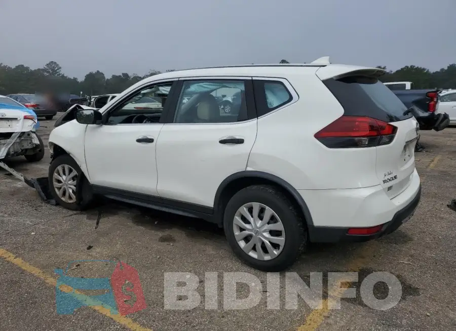 JN8AT2MT2LW040078 Photo# 2