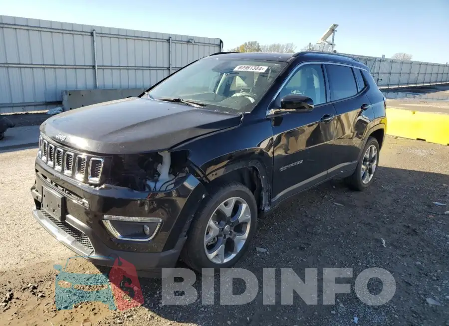 3C4NJDCB3JT245497 Photo# 1