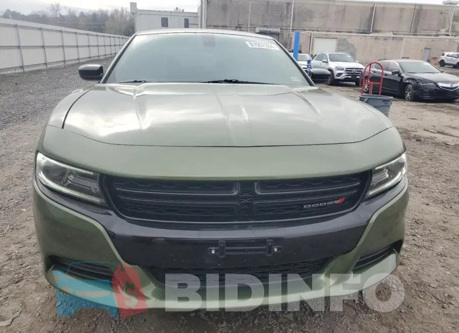 2C3CDXBG4KH552897 Photo# 5