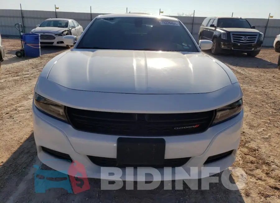 2C3CDXBG5KH658551 Photo# 5