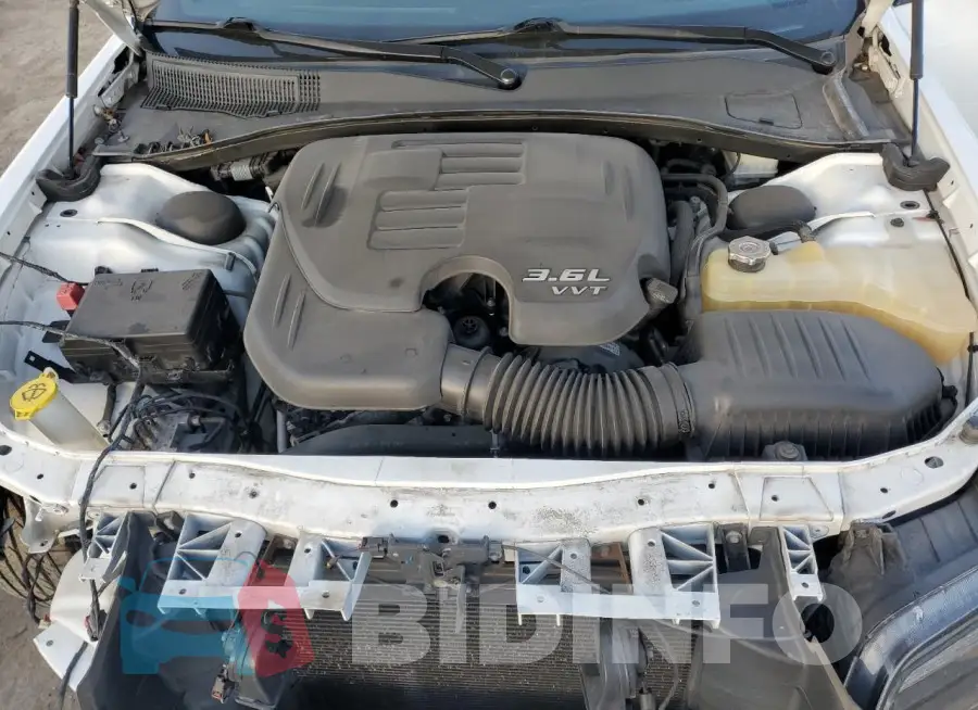 2C3CCABG3KH618016 Photo# 11