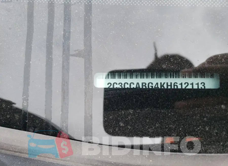 2C3CCABG4KH612113 Photo# 13