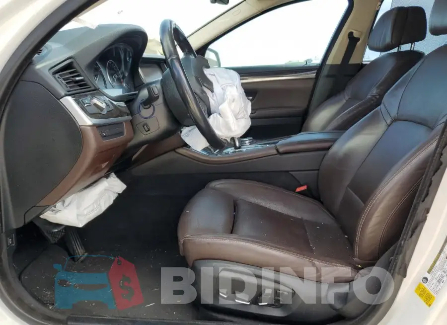 WBA5B1C51FD920229 Photo# 7
