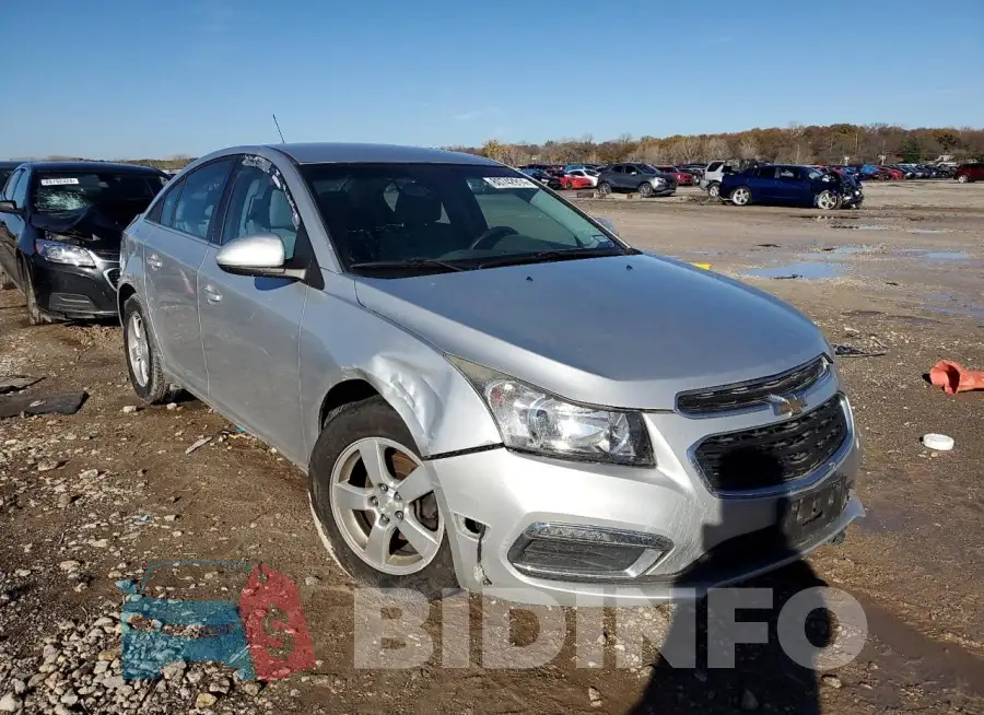 1G1PC5SB7F7283412 Photo# 4