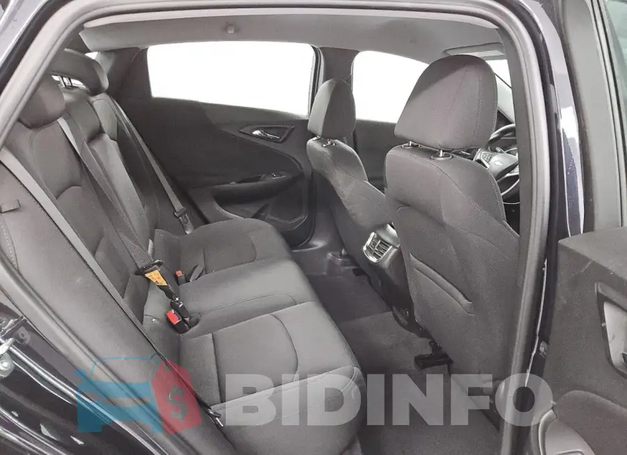 1G1ZD5ST0PF174022 Photo# 10