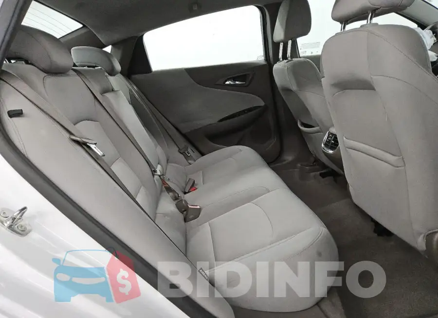 1G1ZD5ST6NF194501 Photo# 10