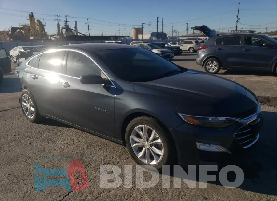 1G1ZD5ST8LF013816 Photo# 4