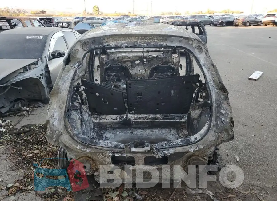 1FADP5CU4GL115966 Photo# 6
