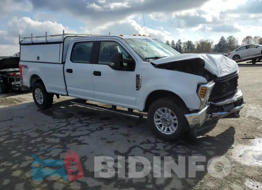 1FT7W2B60KED79016 Photo# 4