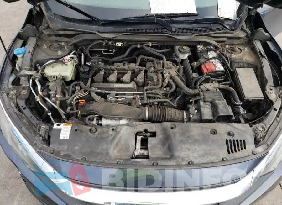 19XFC1F32GE220136 Photo# 11