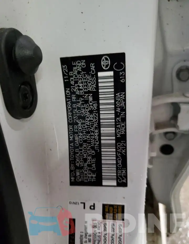 JTND4MBE7R3221981 Photo# 12