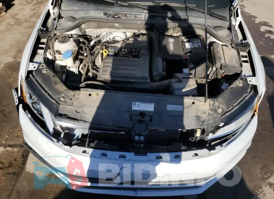 3VW2B7AJ8HM265323 Photo# 11
