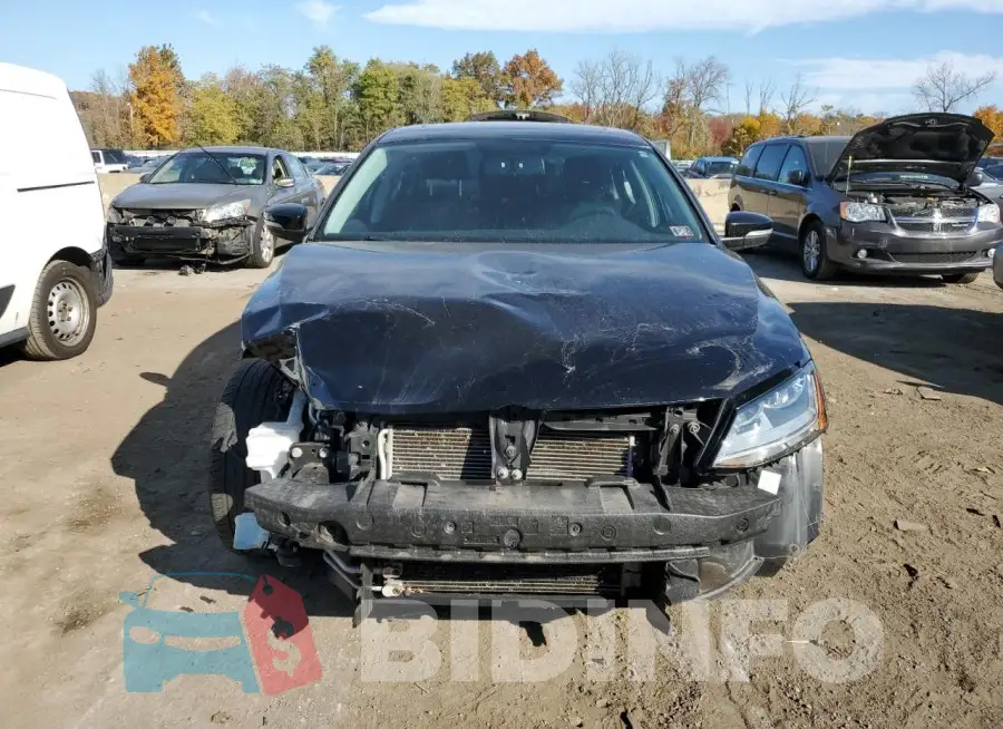 3VWB67AJ7HM299435 Photo# 5