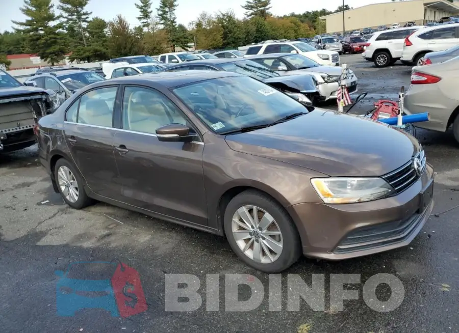 3VWD17AJ3FM229404 Photo# 4