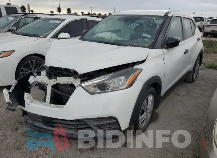 3N1CP5BV8LL573124 Photo# 1