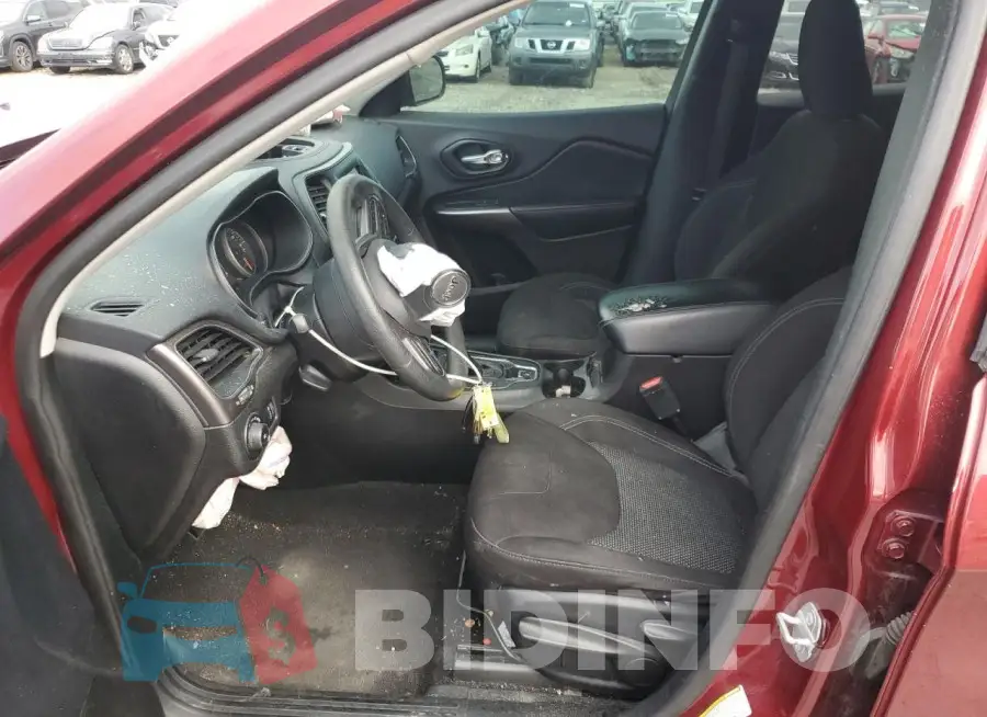 1C4PJLCB0KD284641 Photo# 7